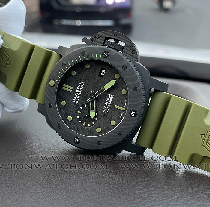 PAM961 VSF PANERAI SUBMERSIBLE MARINA MILITAIRE
