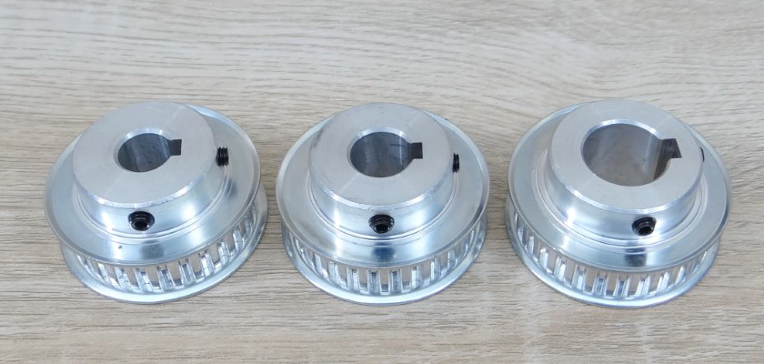 XL-10mm, 28 Tooth Timing Pulley Aluminum - 12mm + Key Hole 5mm