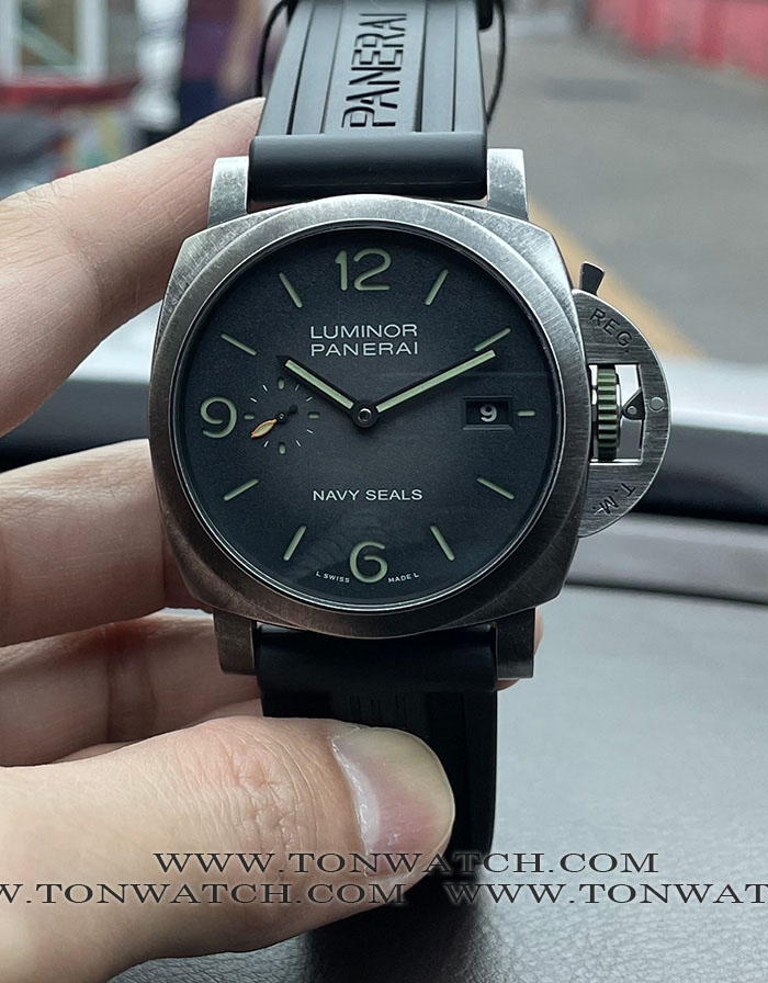 PAM1412 VSF Navy Seals 44 MM.
