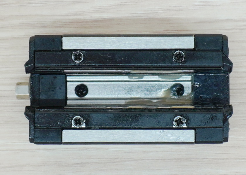 TRH15B Square Slide Block (TRHG15B)