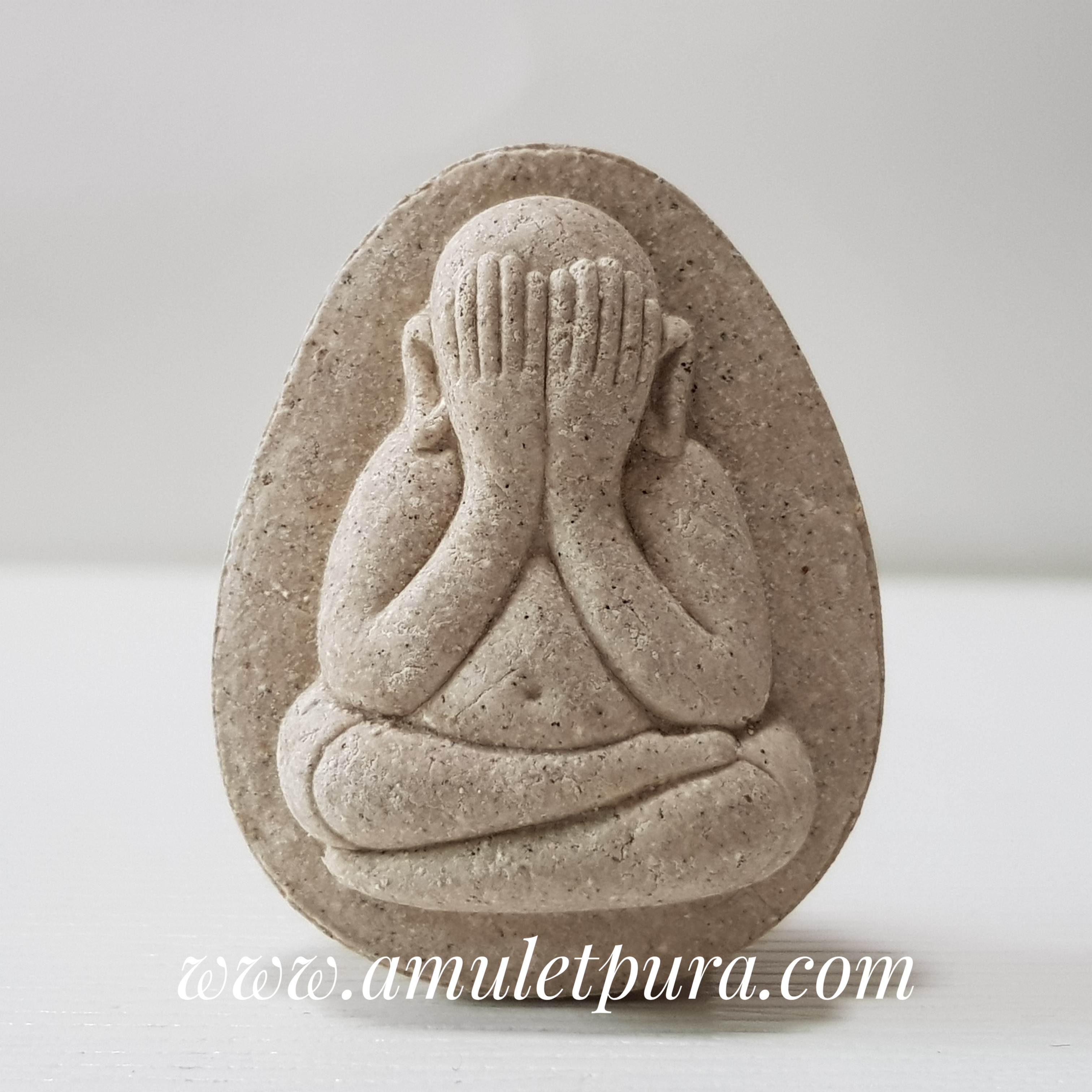 พระปิดตา (พิมพ์ใหญ่ เนื้อผงพุทธคุณ) รุ่น1 ครูบาวัง วัดเชตวัน จ เชียงใหม่