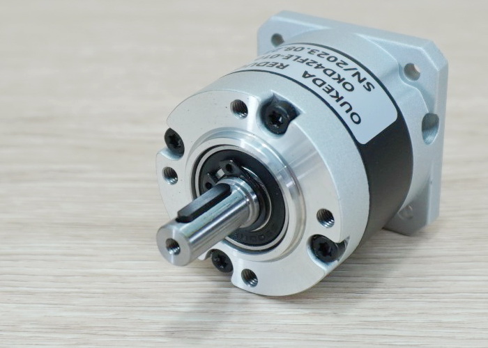 Precision Planetary Gearbox Ratio 10:1 NEMA17 Speed Reducer (Shaft: IN 5mm - OUT 8mm)