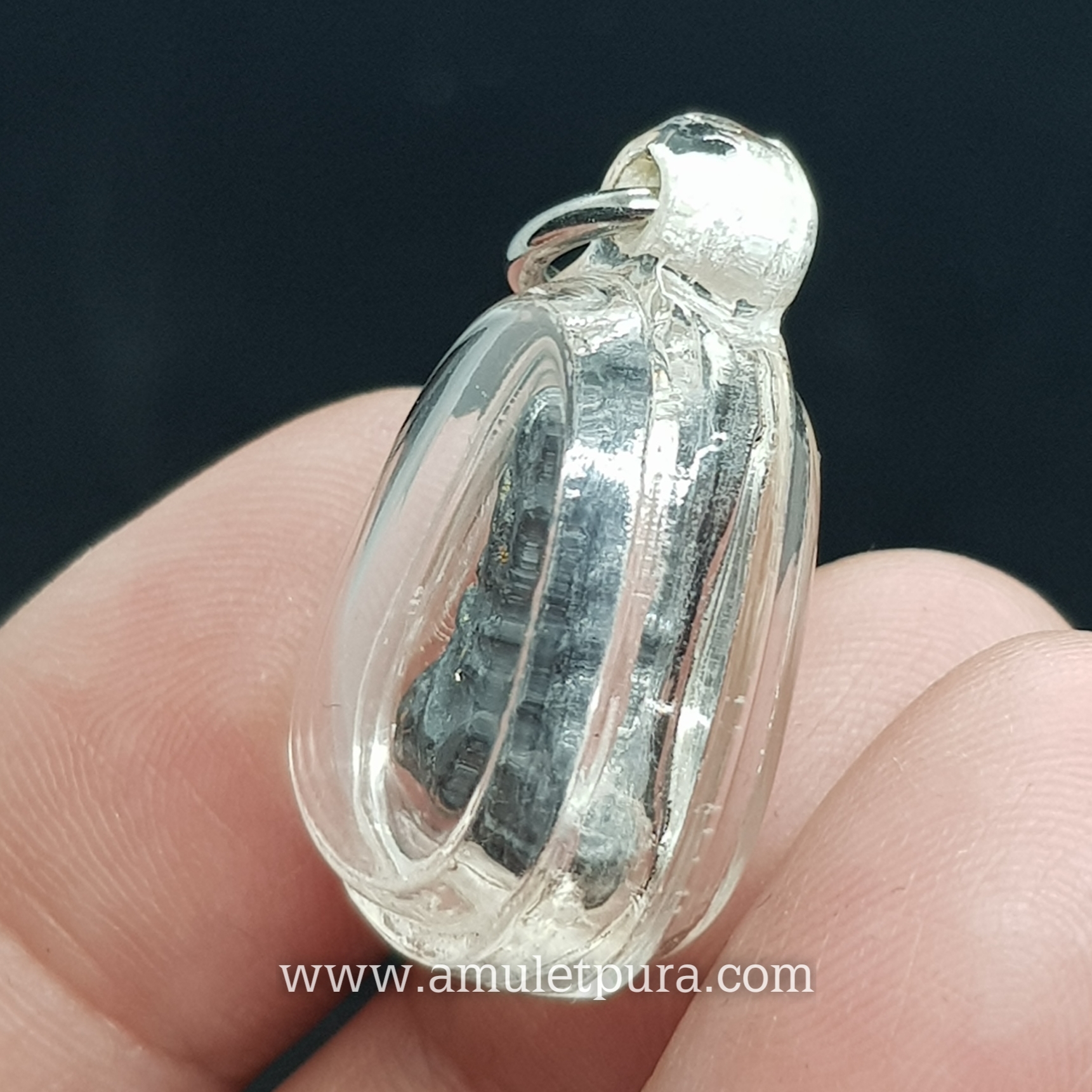 พระปิดตานะหัวเข่า(ชินตะกั่ว)ปี15 หลวงปู่เอี่ยม วัดโคนอน กรุงเทพมหานคร(พร้อมกันน้ำ ตอกโค้ดด้านหลัง)