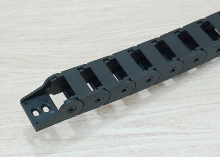 15 X 20 mm Cable Drag Chain R28mm ยาว 1M และ End Connectors