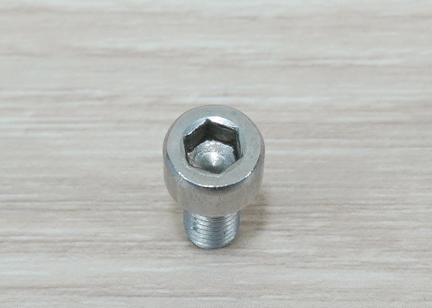 สกรูหัวจมสเตนเลส 201 Screw M5 ยาว 10mm (20 ตัว/ชุด)