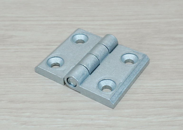 บานพับ Zinc Alloy Hinge for Alu-Profile 4040 ระยะรู 41x30 mm (สีเงิน)
