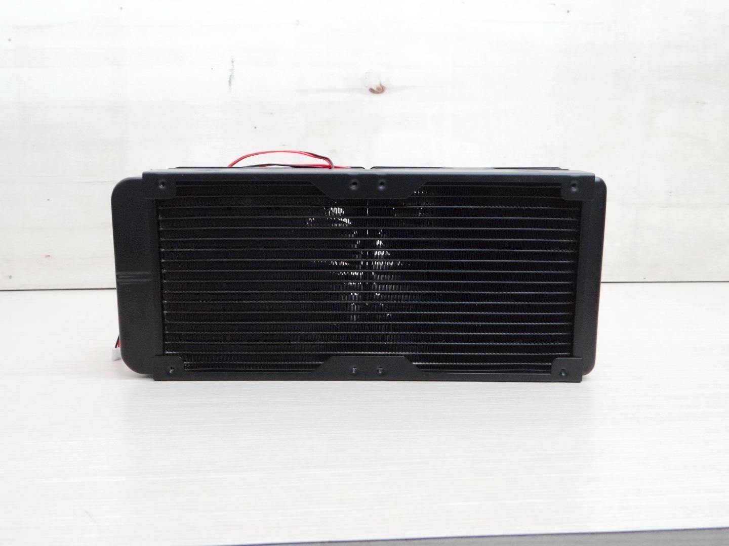 240mm Aluminum Radiator Water Cooling 18 Tube Heat Exchanger (หัวจุก 10mm) + 2 Fans 12V DC