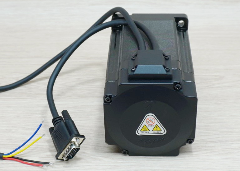 86CME85 Closed Loop Stepper Motor (Nema 34) แรงบิด 8.5N.m 6A Shaft 14mm + CL86C Driver