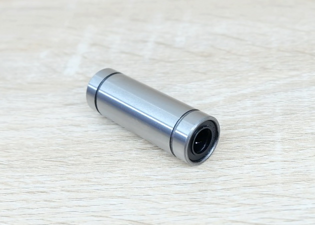 LM8LUU (8x15x45mm) Linear Ball Bearing 8mm