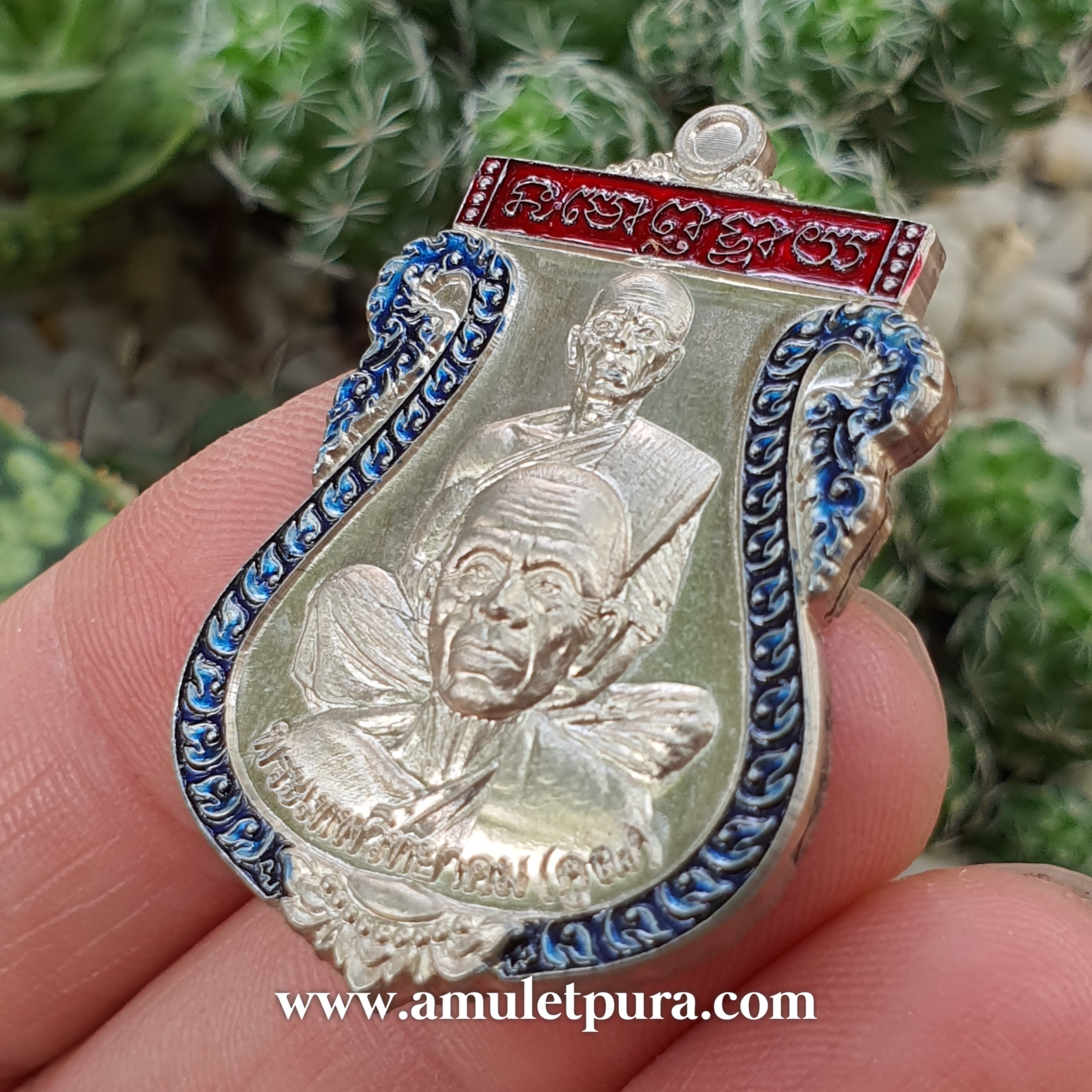 เหรียญเสมาพุทธซ้อน เนื้ออัลปาก้าลงยาหลังแบบ รุ่นเศรษฐีอีสาน ปี57 หลวงพ่อคูณ วัดบ้านไร่ จ.นครราชสีมา (มีโค้ด หมายเลข 324)