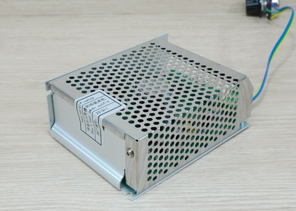 300W Spindle Motor (Max.12000rpm) + ER11 Collet + 52mm Clamp + Power Supply Speed Control