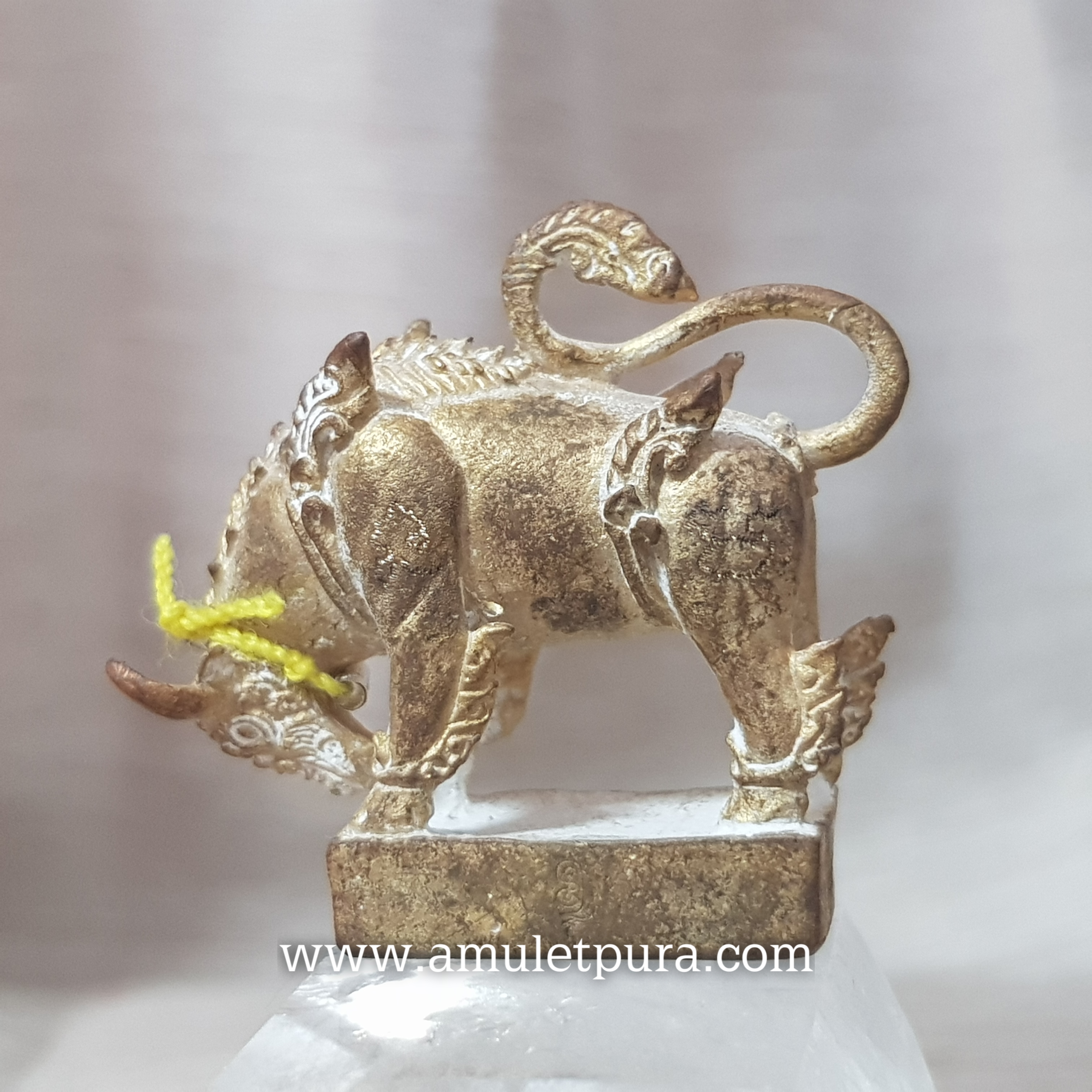 พญาวัว รุ่นพญาพฤษภเวทย์(เนื้อชนวน ตะกรุดเงิน)ปี59 พระอาจารย์สุรเจตน์ วัดหนองหิน จ.กาญจนบุรี(ตอกโค้ต พร้อมจารมือ หมายเลข ๑๓๒)