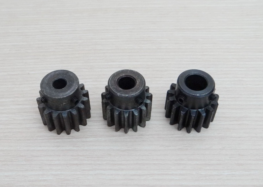 Spur Gear Pinion 1.5 Mod 15Teeth Bore 6.35mm (straight teeth - เฟืองตรง)