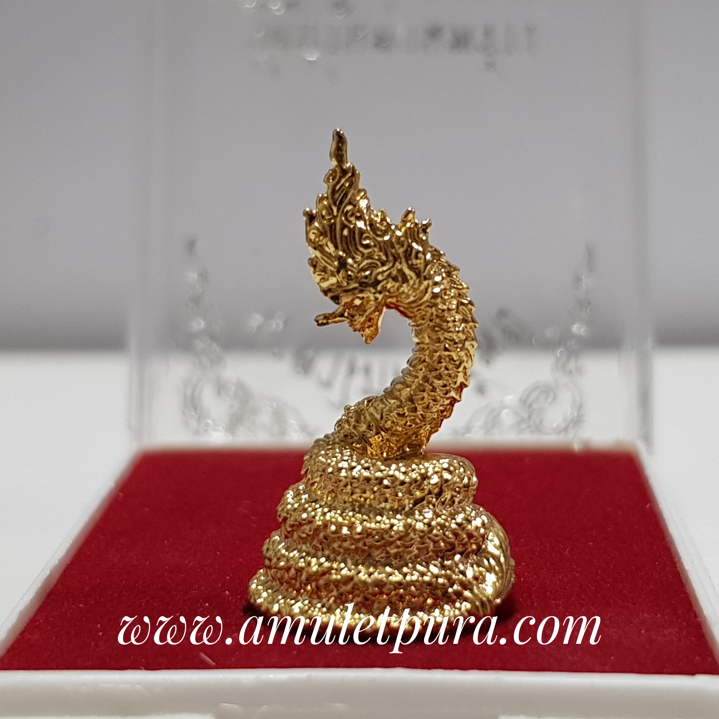 พญานาค รุ่นนาคาโภคทรัพย์ (โลหะชุบทอง) ปี51 วัดบ้านพานพร้าว จ.หนองคาย (ตอกโค้ดใต้ฐาน)