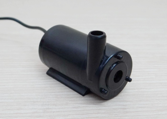 ปั๊มน้ำเล็ก DC pump 5V (สีดำ)