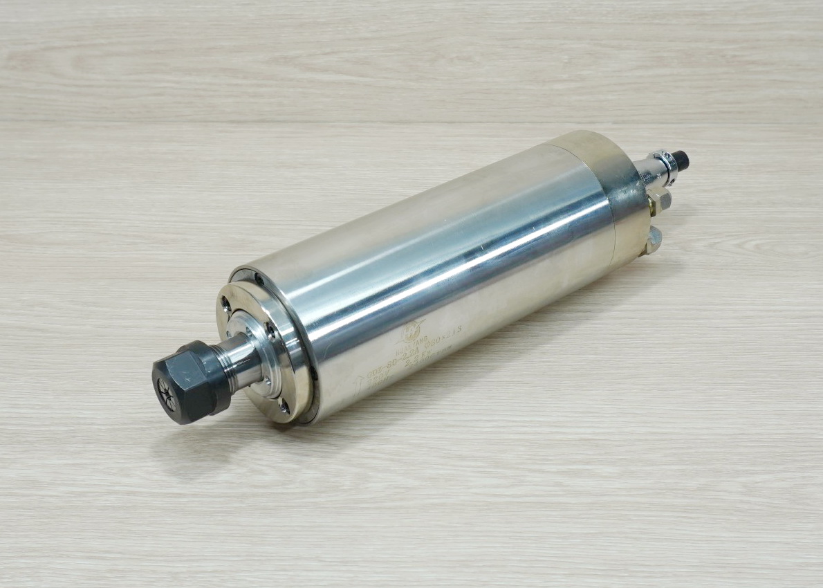 2.2 kw 220V ER20 Water Cooled Spindle Motor (4 Bearing) GDZ-80-2.2A Ø80x213