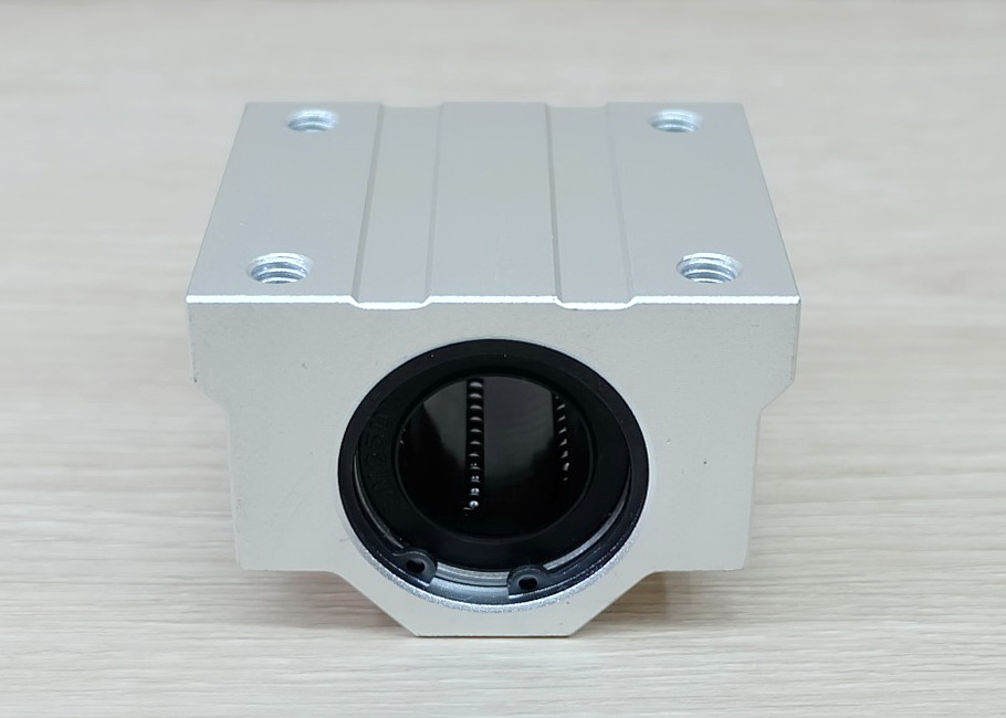 SCS25UU Linear Ball Bearing Block 25mm