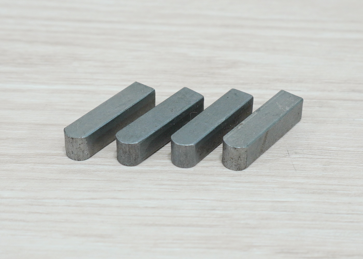 Flat Key Pin 6*6*25 Carbon Steel A-type Round Head Square (แพ็ค 4 ชิ้น)