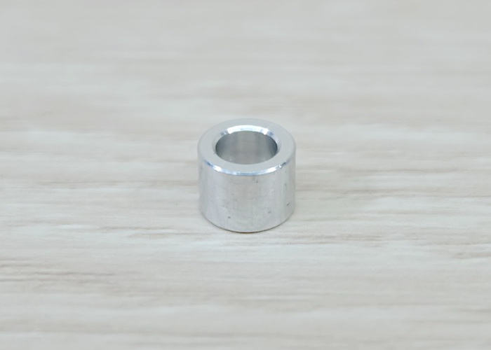 (ชุด 10 ชิ้น) Height 6 mm Aluminium Spacer Bore 5.1mm OD 8mm Isolation Column Separate