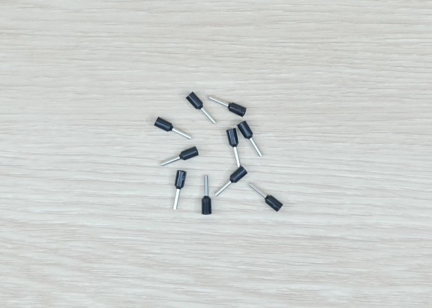 E1008 (Black) Terminal เหมาะกับสาย 18AWG (แพ็ค100ชิ้น)