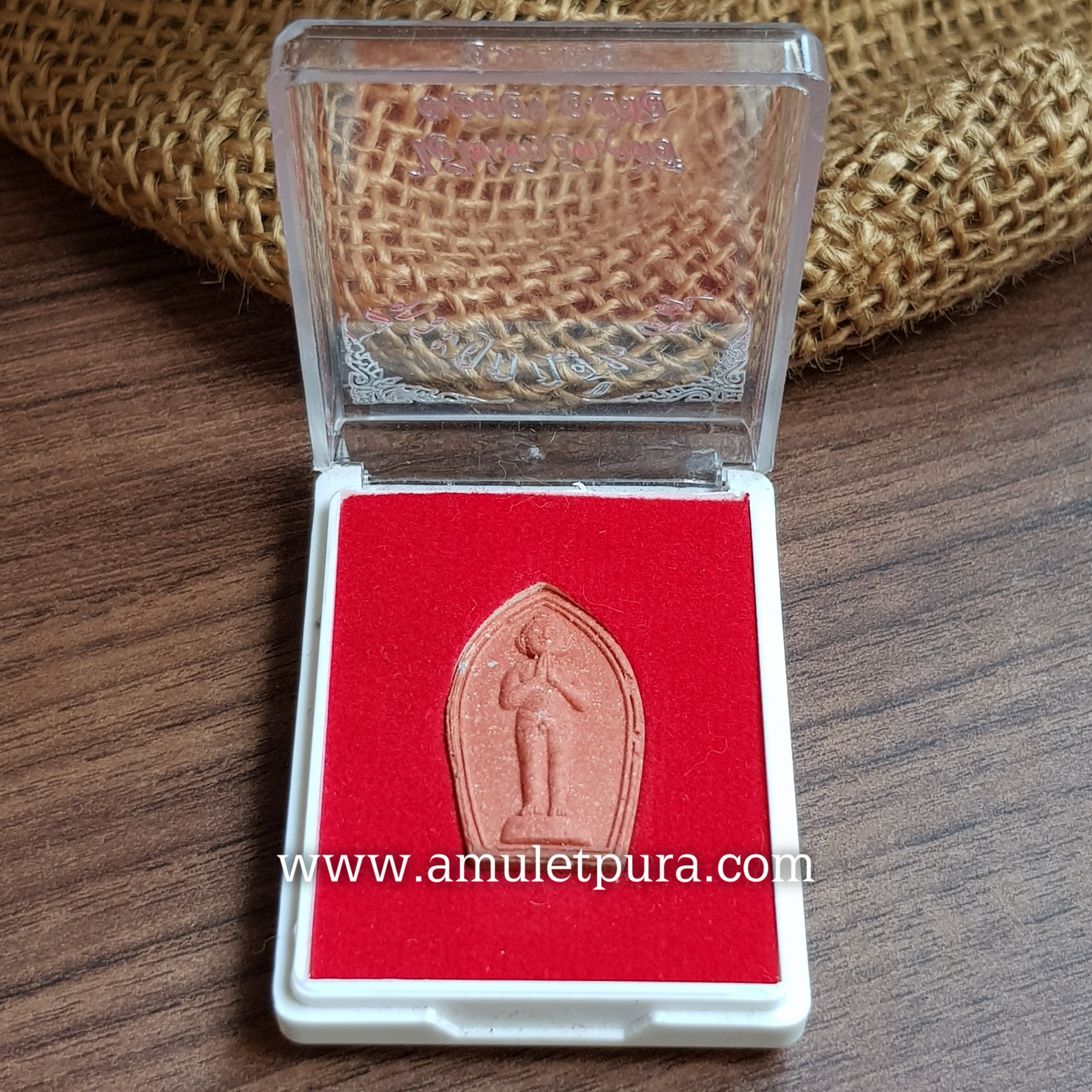 ไอ้ไข่เด็กวัดเจดีย์(ผงพุทธคุณแดง)รุ่นที่ระฤกกฐิน๕๙ วัดเจดีย์ จ.นครศรีธรรมราช(ตอกโค้ด)