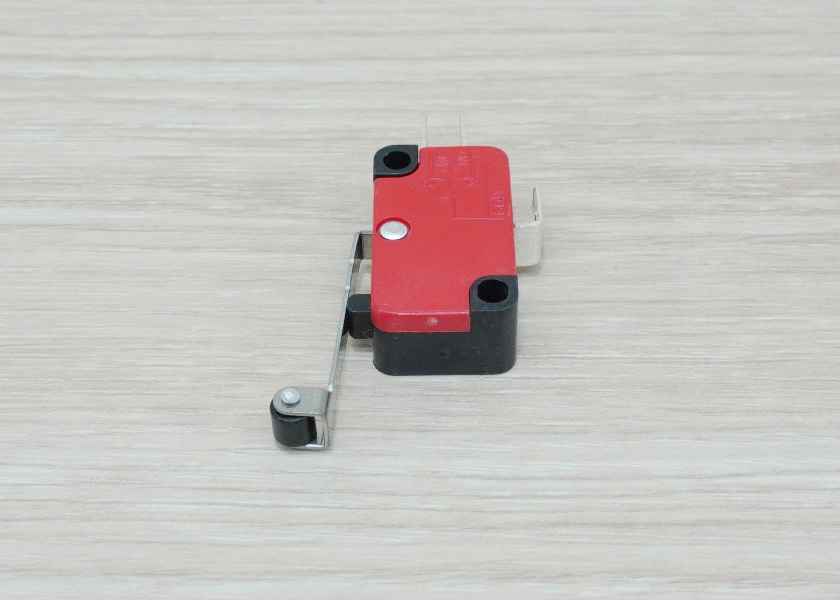 Roller Lever Micro Switch AC 250V 15A (V-156-1C25)