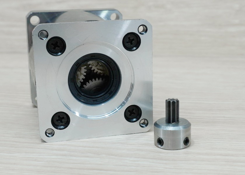 Planetary Gearbox Ratio 100:1 NEMA23 Speed Reducer (Shaft IN 8mm - OUT 14mm)