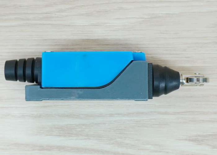 ME(TZ)-8112 Limit Switch AC 250V/5A (Copper Contacts) IP64