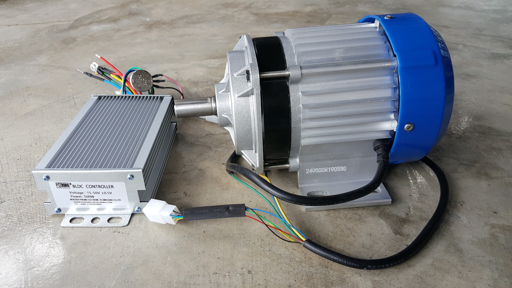 มอเตอร์บัสเลส 500w 24v พร้อมกล่องคอนโทรล