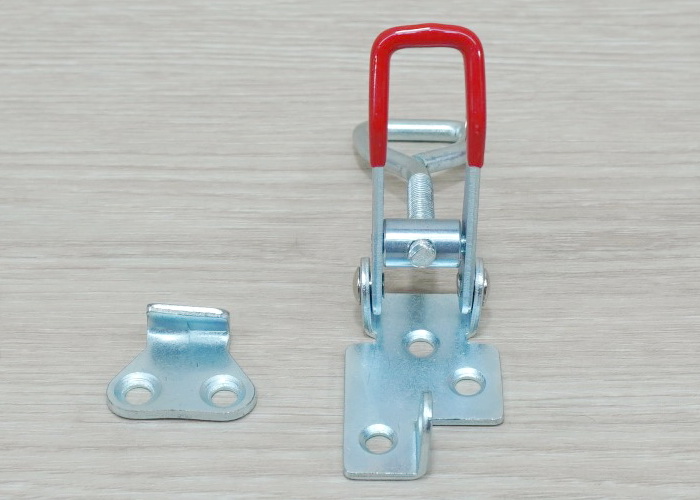 4002 Latch Type Toggle Clamp Hand 180Kg Holding Capacity With Lock