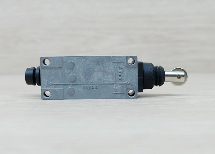 (ME) TZ-8112 Waterproof Rotary Limit Switch