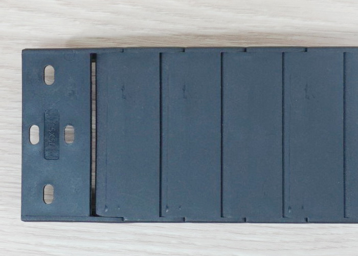 15 X 50 mm Cable Drag Chain R38mm ยาว 1M และ End Connectors (Semi-Enclosed)