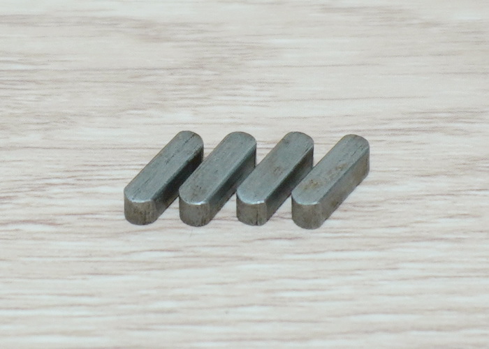 Flat Key Pin 3*3*10 Carbon Steel A-type Round Head Square (แพ็ค 4 ชิ้น)