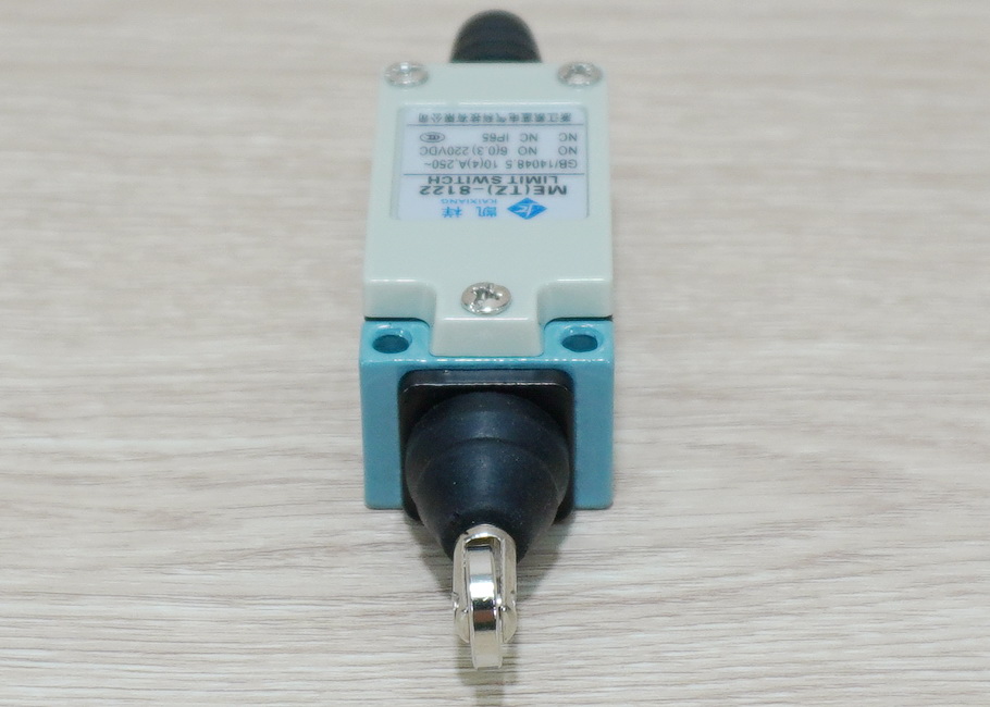 ME(TZ)-8122 Limit Switch AC 250V/6A (Silver Contacts) IP65