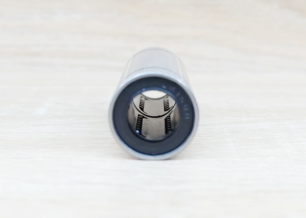 LM16LUU (16x28x70mm) Linear Ball Bearing 16mm