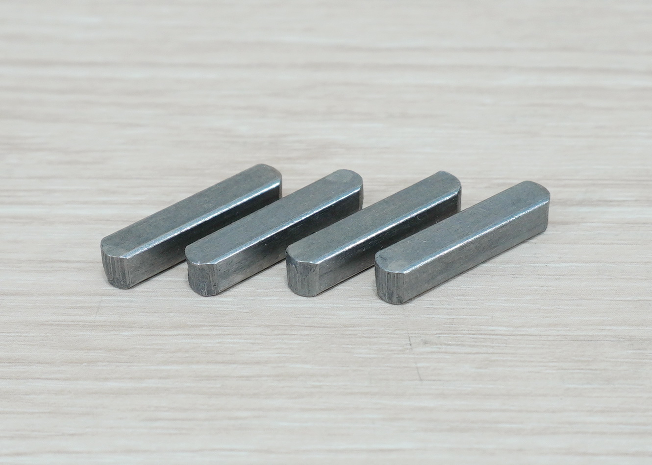 Flat Key Pin 5*5*25 Carbon Steel A-type Round Head Square (แพ็ค 4 ชิ้น)