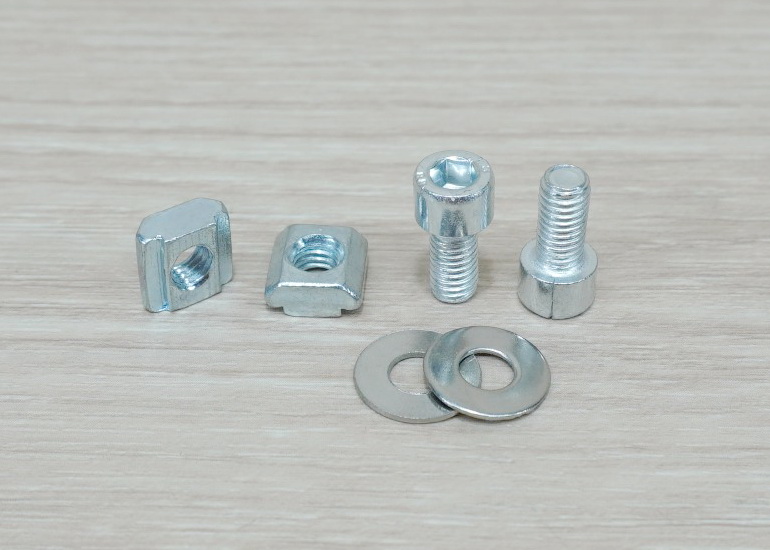 Bracket D28-A สำหรับ Series 20 Alu Profile + ชุดน็อตสกรู T-Nut M5 Series 20