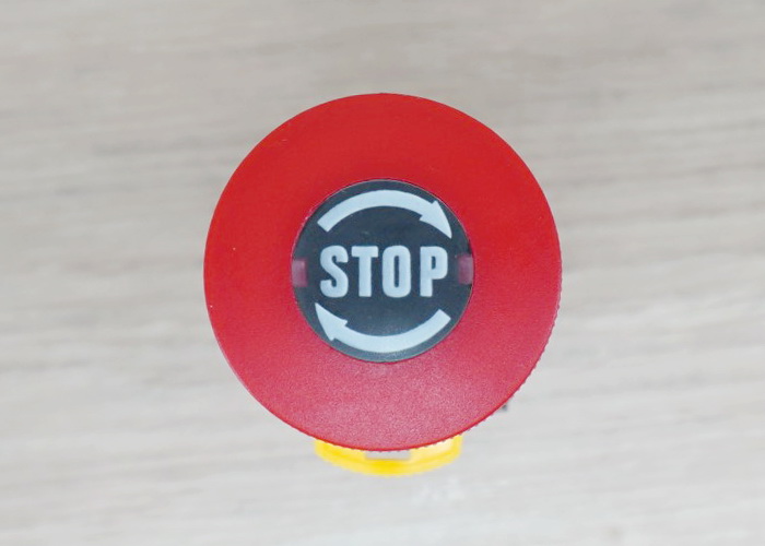 LA38-11ZS (STOP) Emergency Stop Push Button Switch (1NO/1NC) AC440V(Max)10A