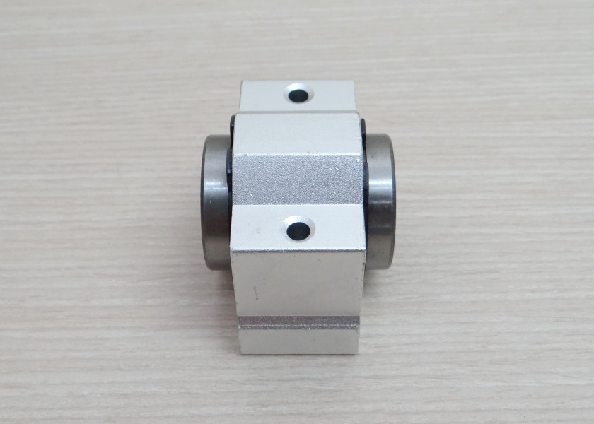 SCV16UU Linear Ball Bearing Block 16mm