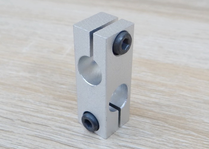 12mm x 12mm Holes Cross Shaft Support Aluminum Alloy