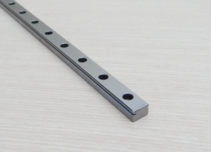 MGN12R - Linear Guide Rail Length 400mm