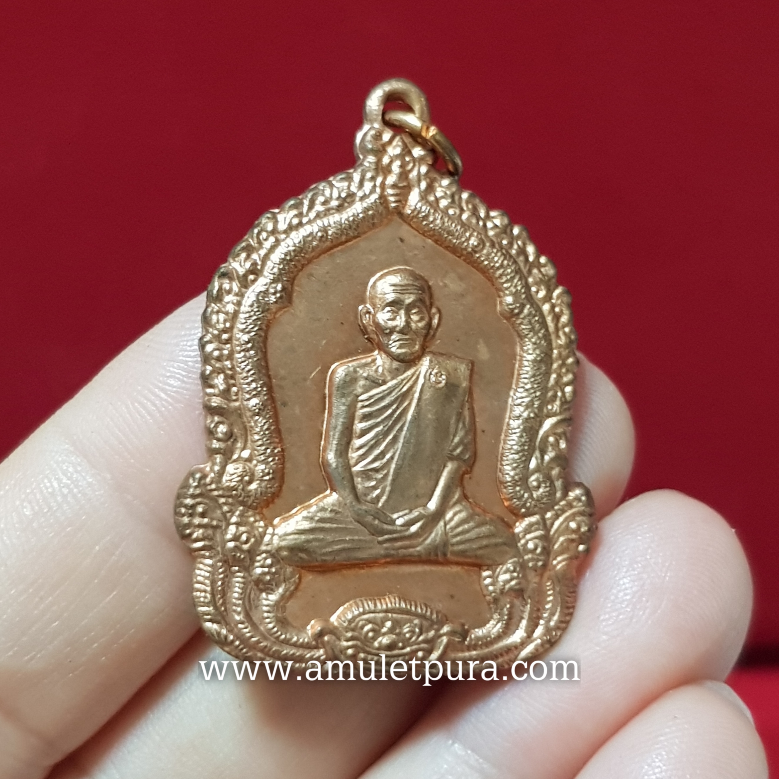 เหรียญหลวงปู่ชุนหมิง รุ่นจักรพรรดิตราธิราช หลวงปู่ชุนหมิง วัดบางแก้ว จ.นครสวรรค์(ตอกโค้ด)