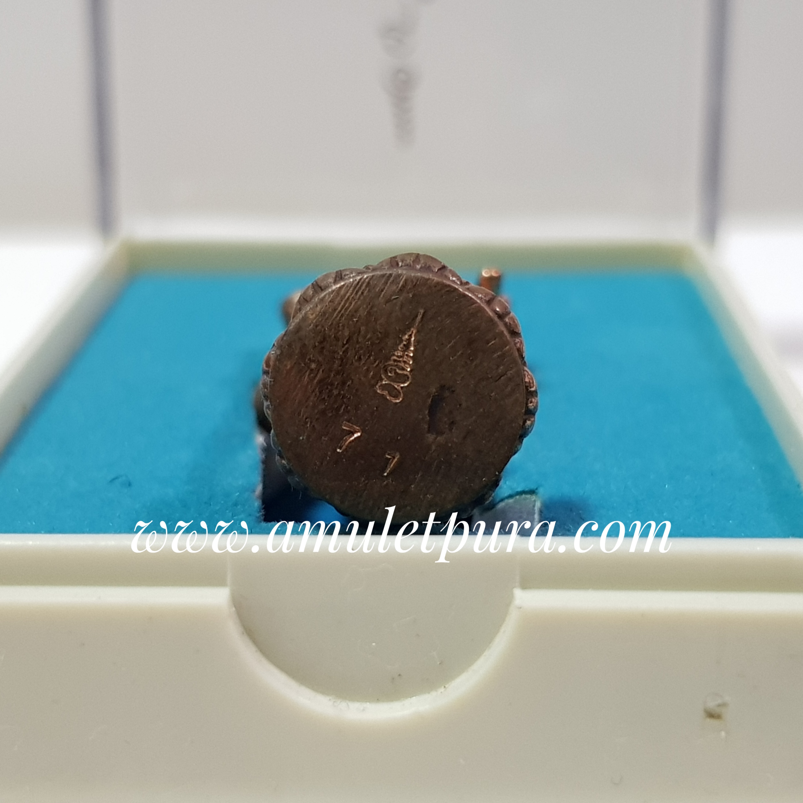 พระสิวลีมหาลาภ(สัมฤทธิ์แดง)รุ่นสวัสดิมงคล ปี53 หลวงพ่อสวัสดิ์ วัดศาลาปูน จ.พระนครศรีอยุธยา(ตอกโค๊ด หมายเลข71)