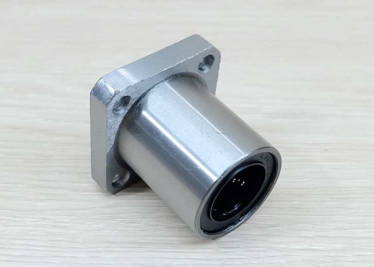 LMK20UU 20x32x42mm Square Flange Linear Ball Bearing 20mm