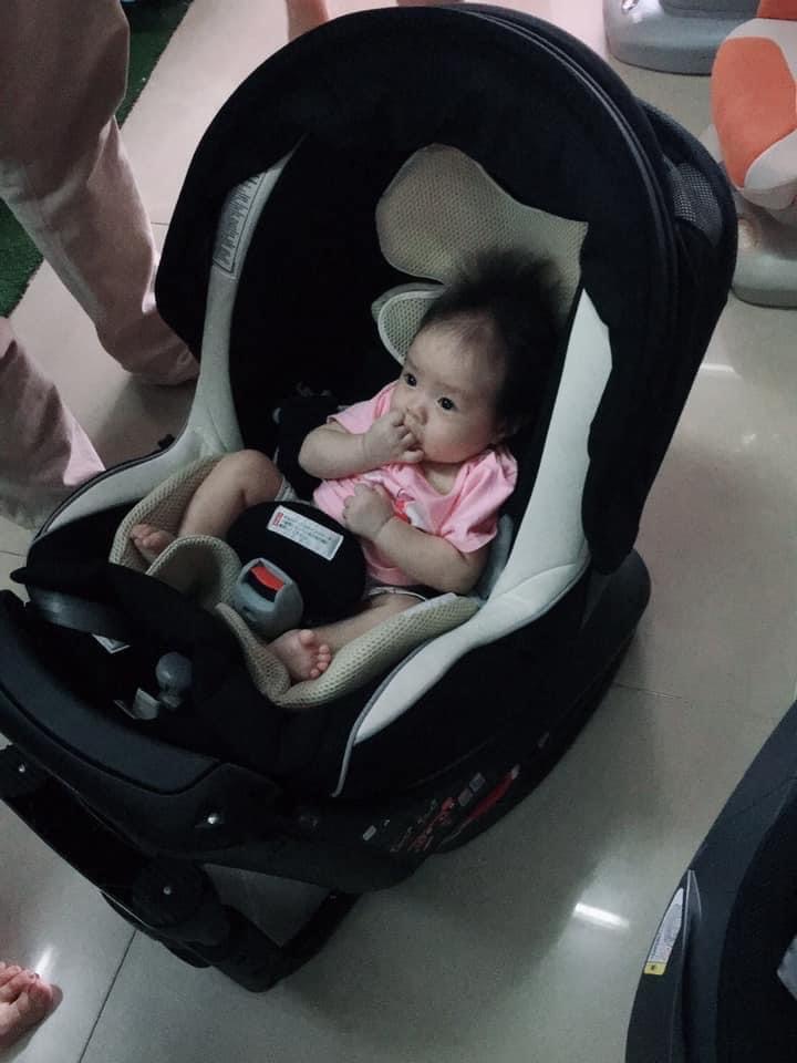 Ailebebe Ailebebe คาร์ซีท แรกเกิด - 4 ปี รุ่น Kurutto NT2 Premium หมุนได้ 360 องศา สภาพสวย 90%