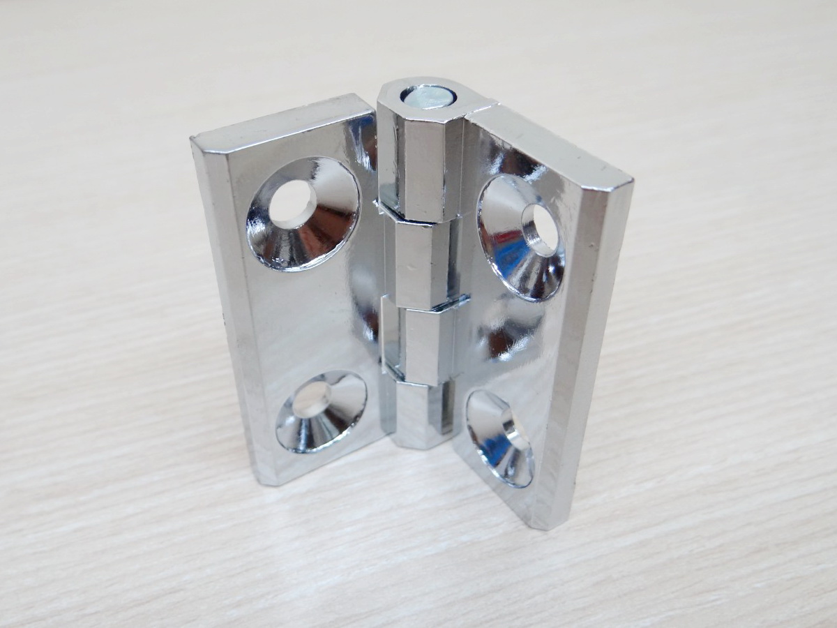 บานพับ Hinge 60x60 mm Zinc alloy หนา 6 mm ระยะรู 35x35 mm, รูยึด 6.5 mm (สีเงิน)