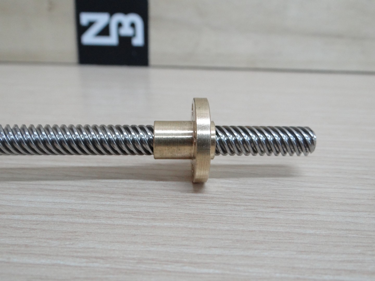 T8 Lead Screw Dia 8mm ยาว 300mm (Lead 12mm) + Copper Nut