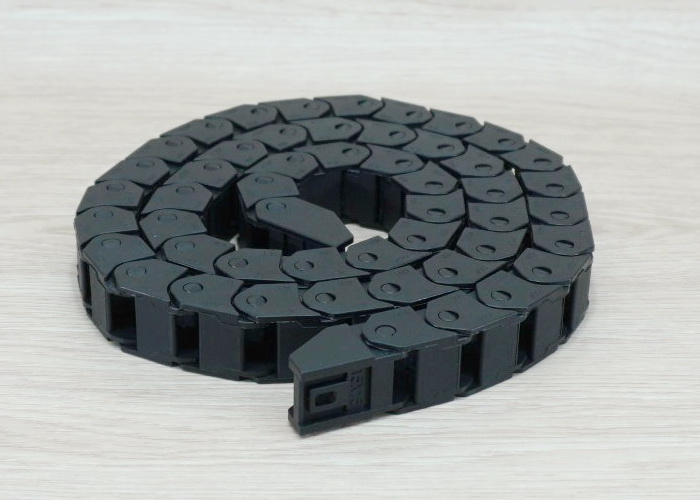 15 X 15 mm Cable Drag Chain R28mm ยาว 1M และ End Connectors