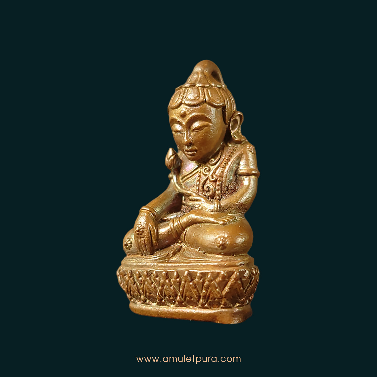 1 ใน 999 องค์ พระกริ่งเชงเย (เชง-เย-จอง-เตง) รุ่นแรก (เนื้อธาตุกายสิทธิ์ มีประกายรุ้ง ฝังจีวร) ปี55 ครูบาออ สำนักสงฆ์พระธาตุดอยจอมแวะ จ.เชียงใหม่ (ตอกโค้ด)