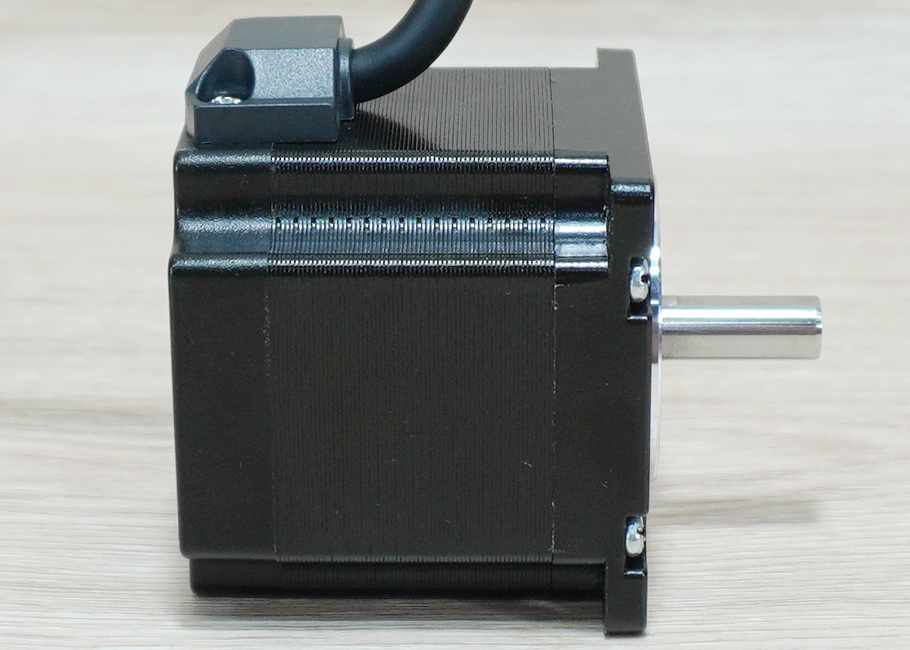 57BYGH250B - Stepper Motor (Nema23) แรงบิด 1.2N.m 3A Shaft 8mm - 2m Cable